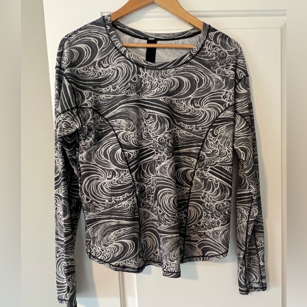 Lululemon Long Sleeve - Size 10/L